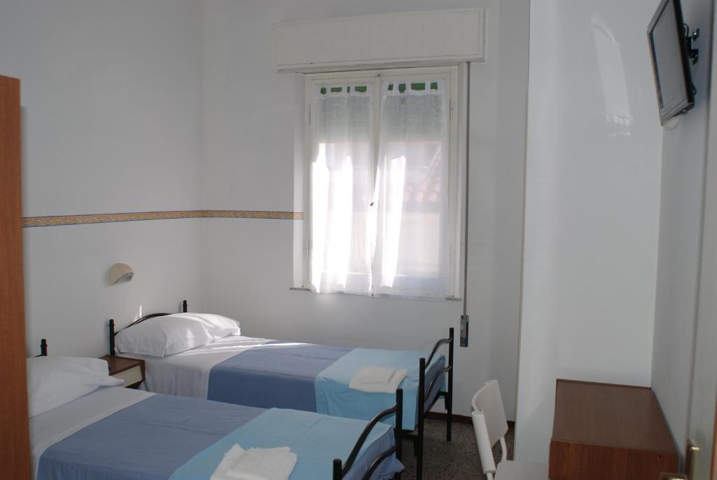 Hotel Zaghini Ріміні Номер фото