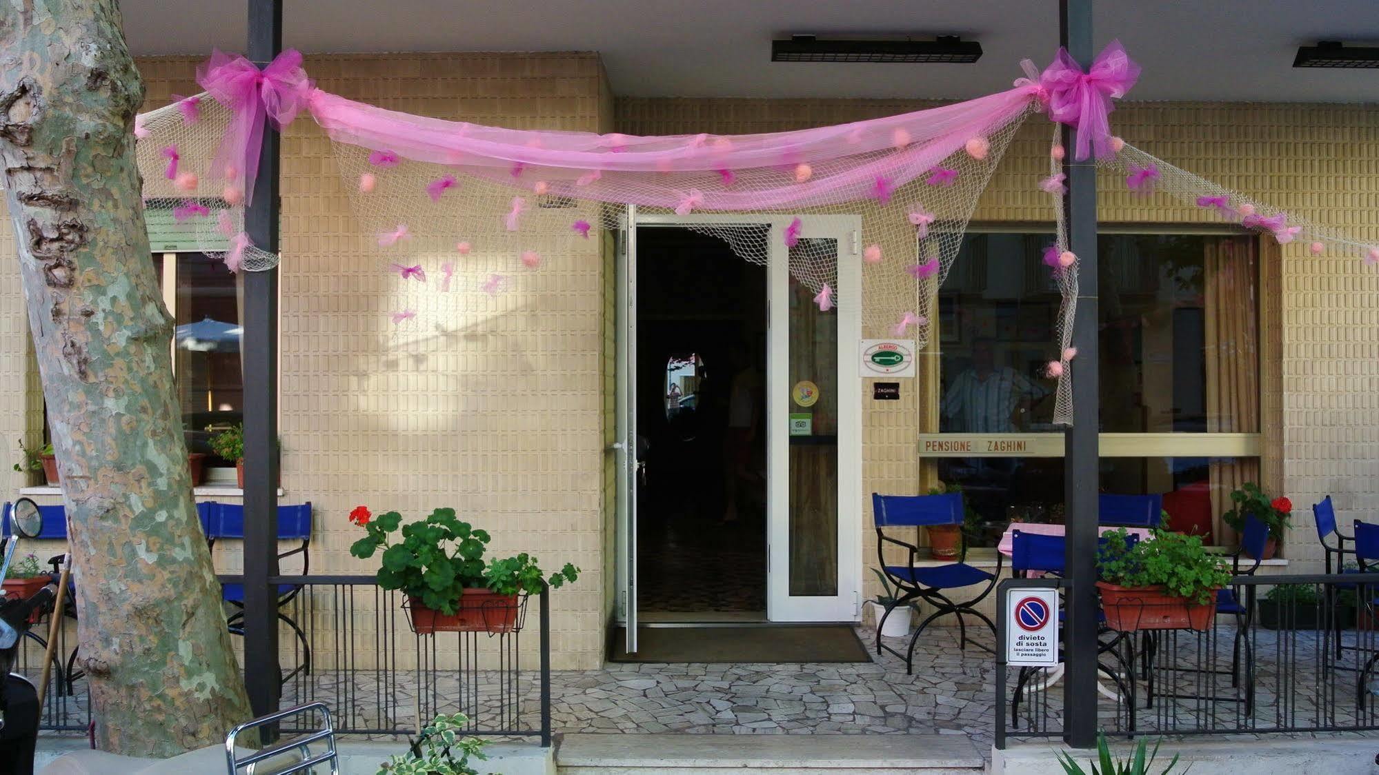 Hotel Zaghini Ріміні Екстер'єр фото